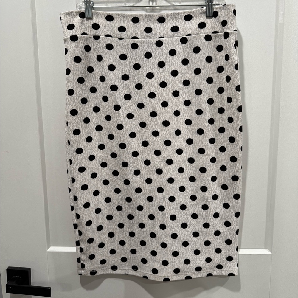 Polka Dot Pencil Skirt - Black and White Size XL
